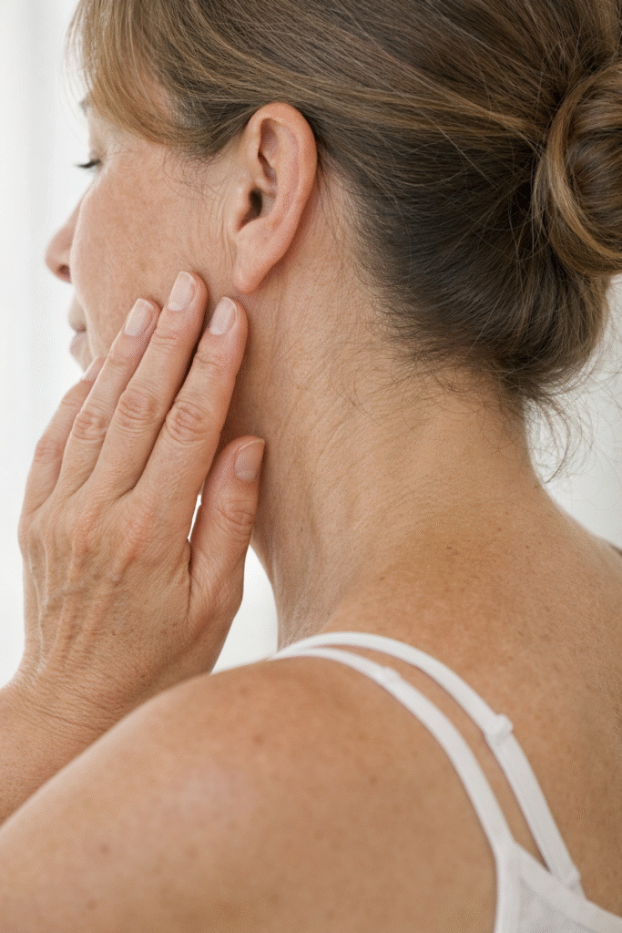 como evitar rugas no rosto naturalmente